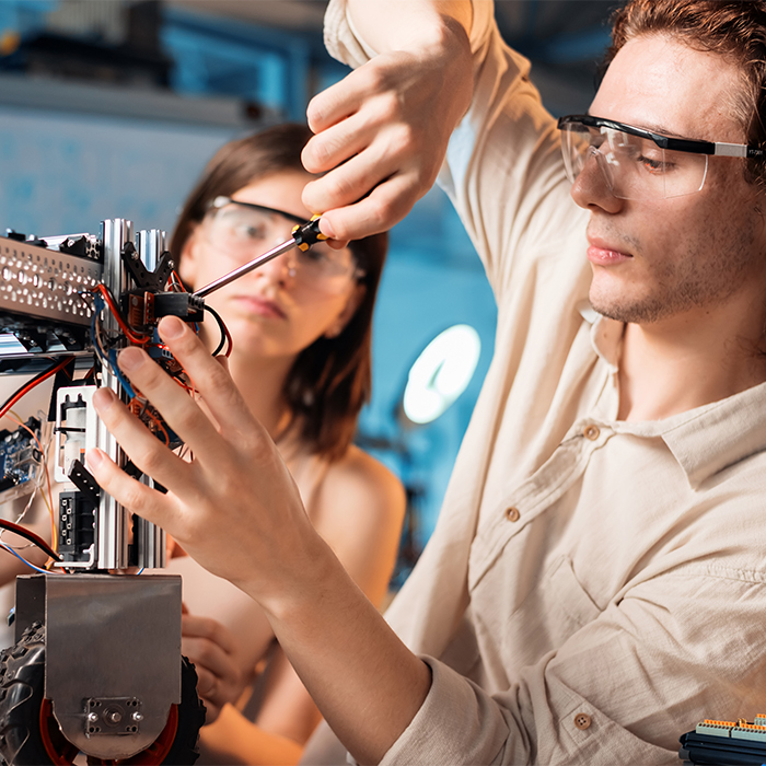 Ontschotten technologisch onderwijs is nodig voor het aantrekken en behouden van technisch talent